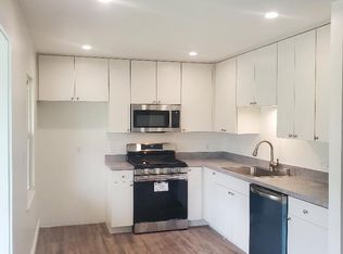 17 Westview Dr, Johnstown, OH 43031