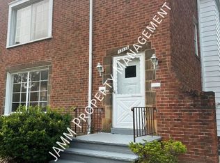 13830 Cedar Rd, University Heights, OH 44118