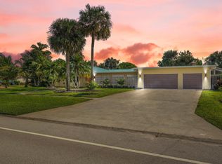 3043 SE Pine Valley St, Port Saint Lucie, FL 34952