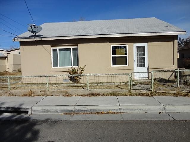 1st image of 217 Kathryn Ave SE