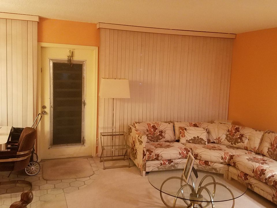 1st image of 2051 Berkshire #C