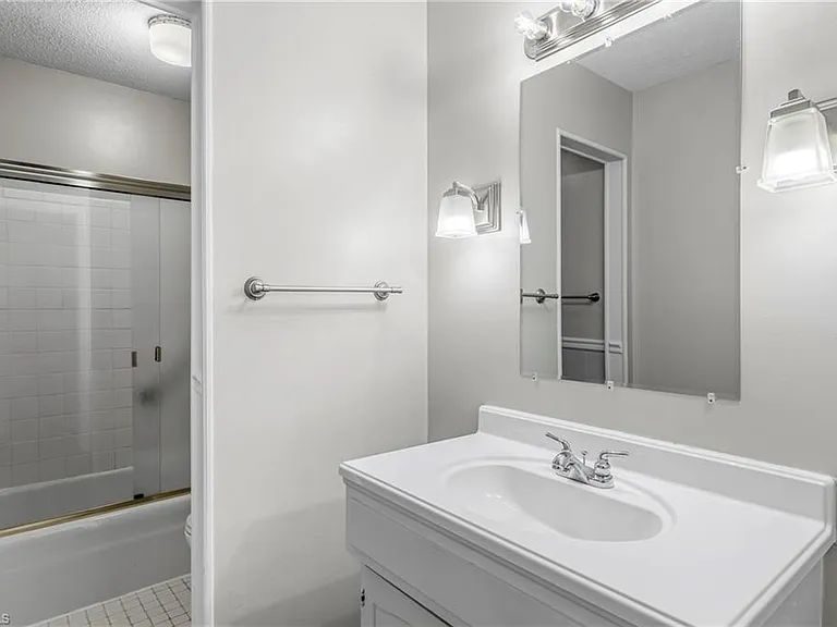 3004 Stonecutter Ter — Photo 24