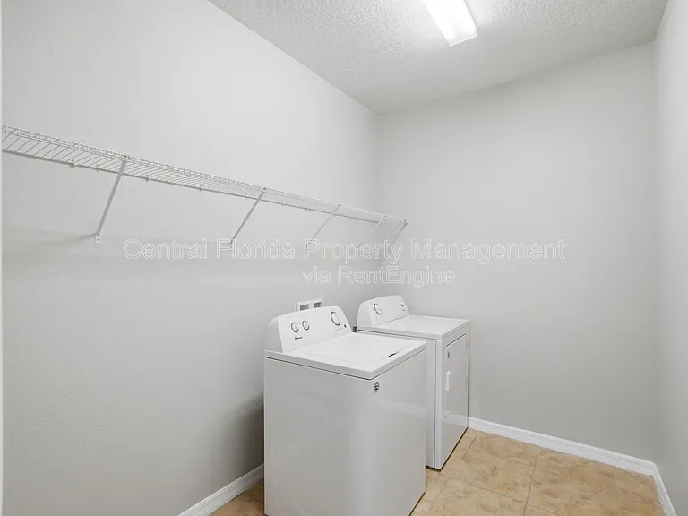 2772 Mead Ave — Photo 50