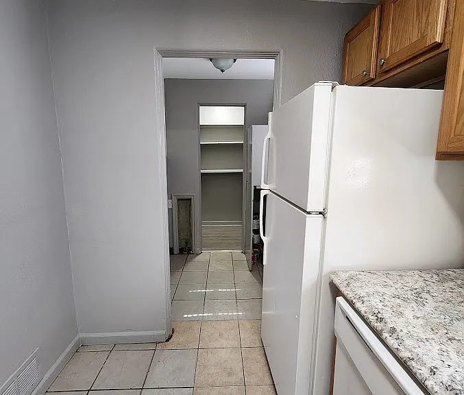 1308 Moline St — Photo 5