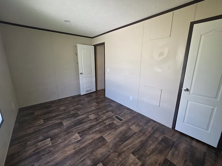 Swan Lake - Rent to Own — Photo 92