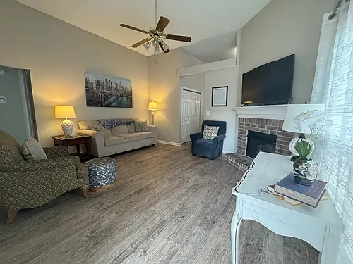 6868 Show Boat Ln Photo 1