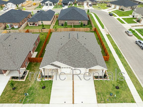 5th image of 5101 Rose Petal Ct #1
