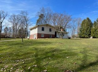 401 Forest Ln, Franklin, PA 16323