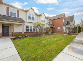 29030 S Cullen Dr N, Romulus, MI 48174