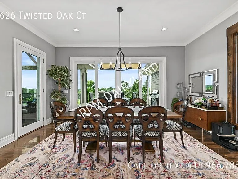 1626 Twisted Oak Ct — Photo 17