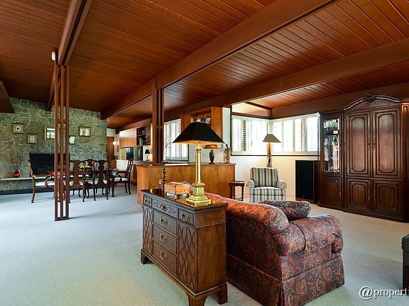 Living Room/Dining Room