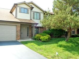 4210 N Mallard Dr UNIT 2, Arlington Heights, IL 60004
