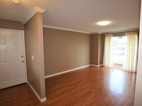 IMG_7484-min_08292023