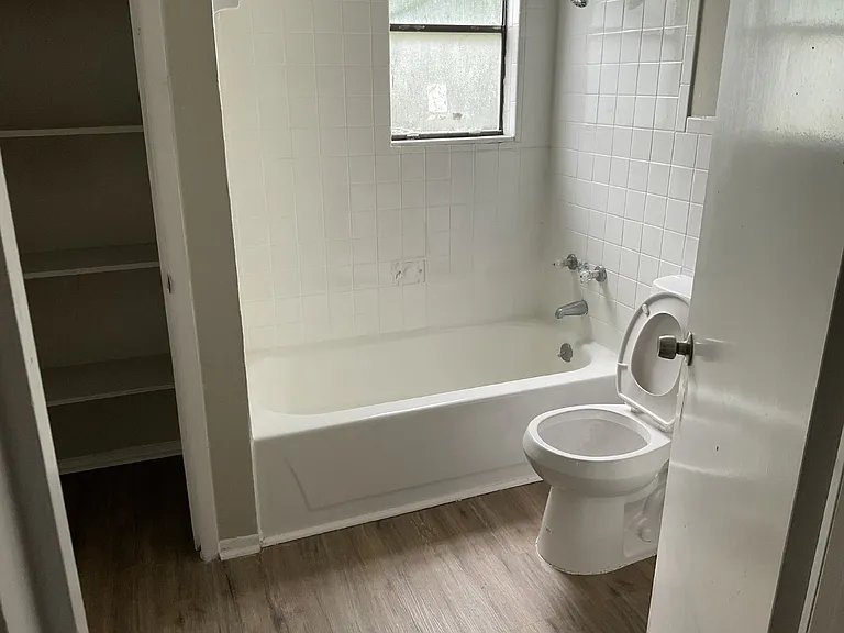 811 Rivas St — Photo 15