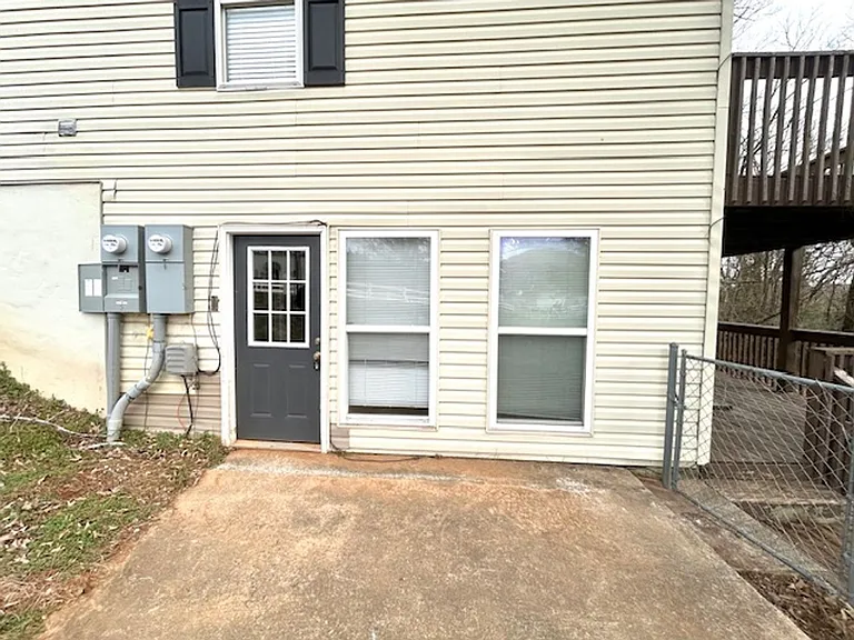 113 Ryland Ridge Cir — Photo 10