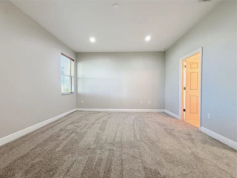 10250 Malpas Point — Photo 14