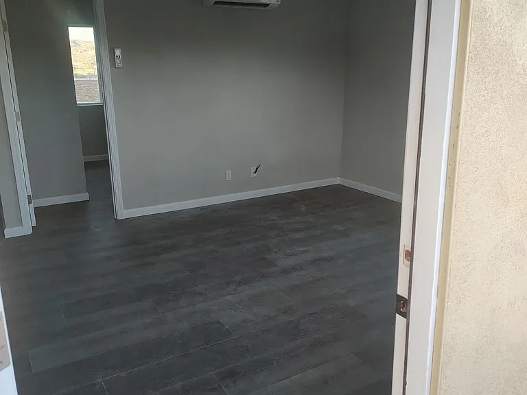 304 N 5th Ave — Photo 3