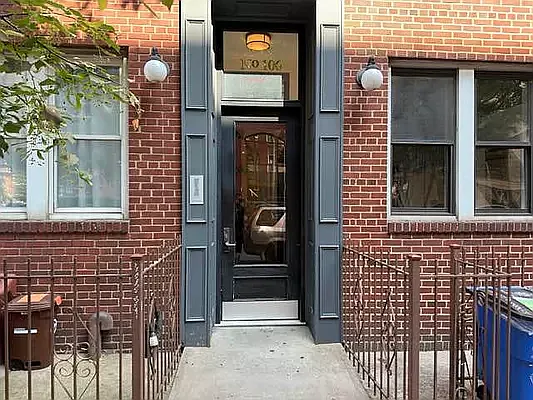 Rented by Avenues Real Estate | media 15