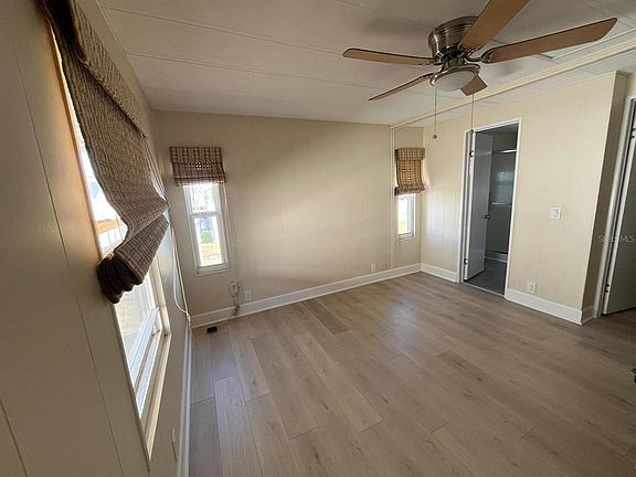 5th image of 10924 Federal Dr