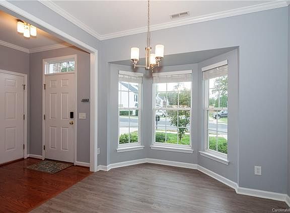 2nd image of 310 Dusk Dr #44
