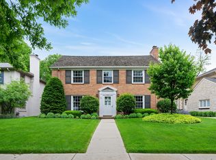 4628 N Wilshire Rd, Whitefish Bay, WI 53211