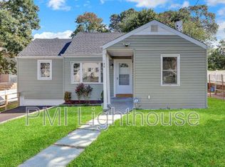 128 Lockwood Ave, Huntington Station, NY 11746