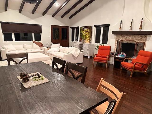 1337 Vuelta Grande Ave — Photo 15