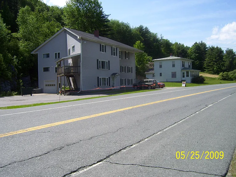 996 US Route 5 N — Photo 8