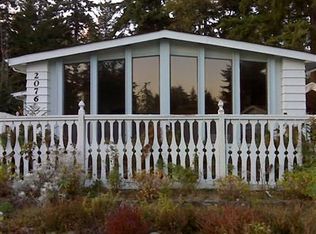 2076 Victoria Ave, Port Townsend, WA 98368