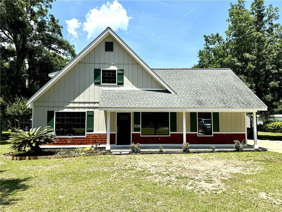 1st image of 708 W Conyers St
