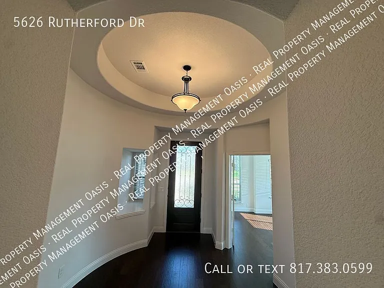 5626 Rutherford Dr — Photo 3