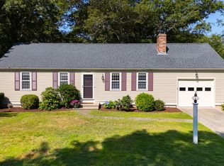 14 Marlin Dr, East Falmouth, MA 02536