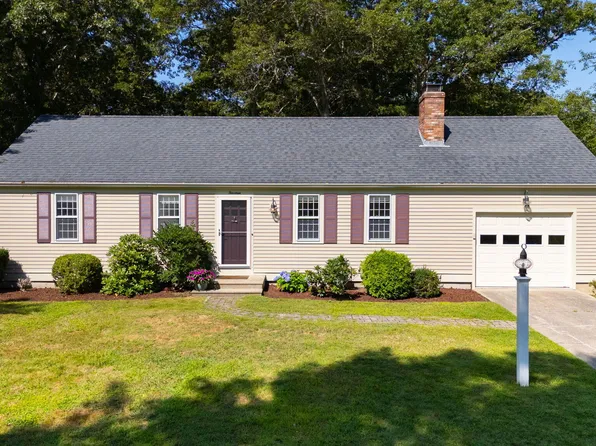 14 Marlin Drive, East Falmouth, MA 02536