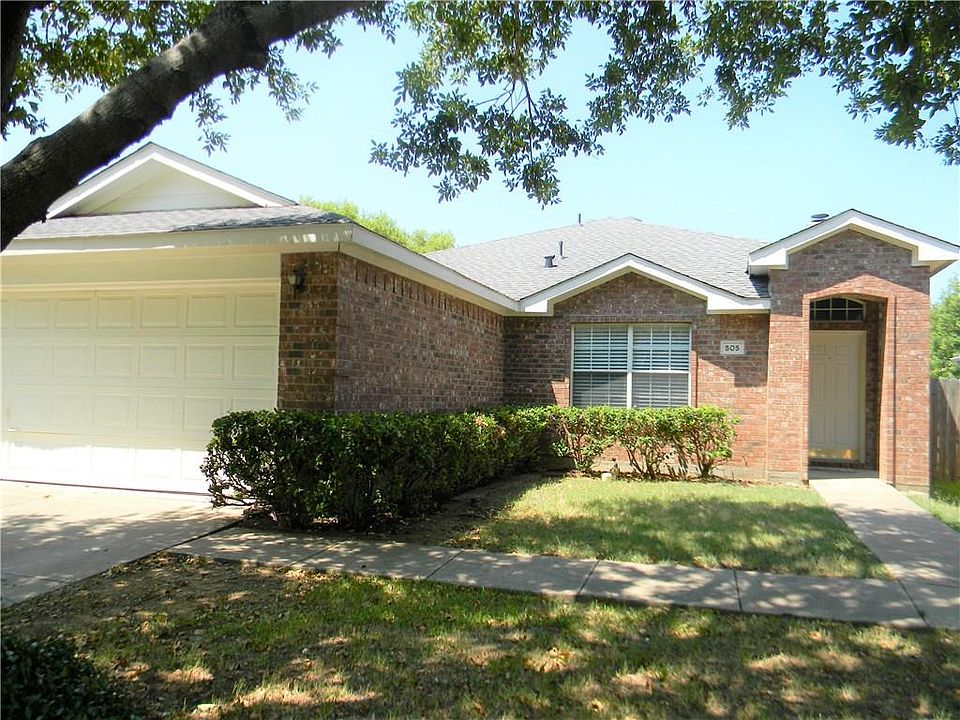 1st image of 505 Port Arthur Dr