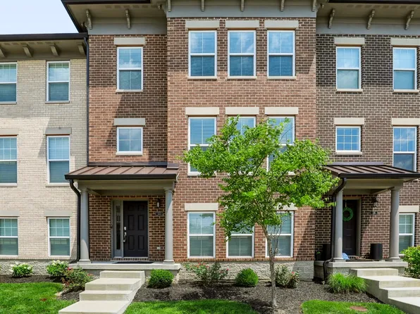 332 Fairfax Way, Zionsville, IN 46077