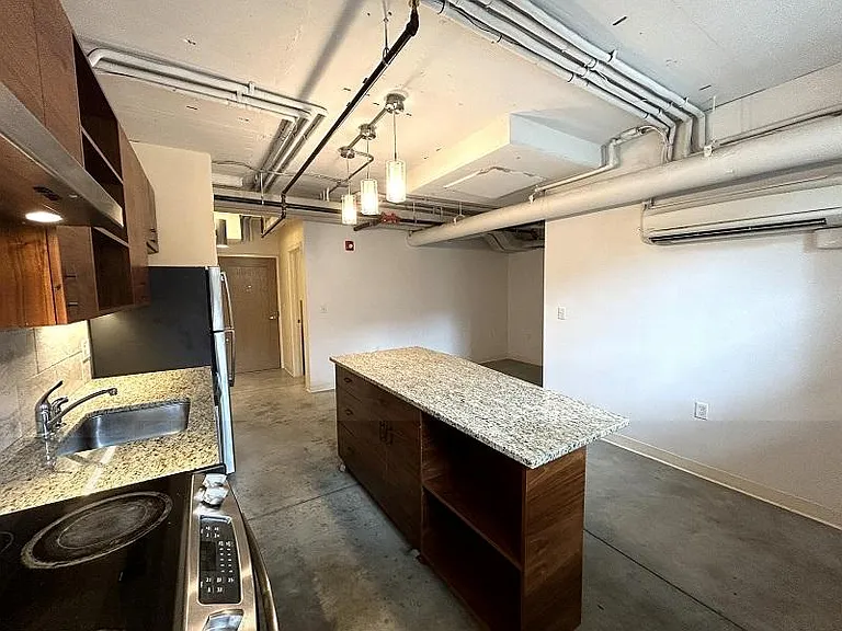 117 Lofts — Photo 10