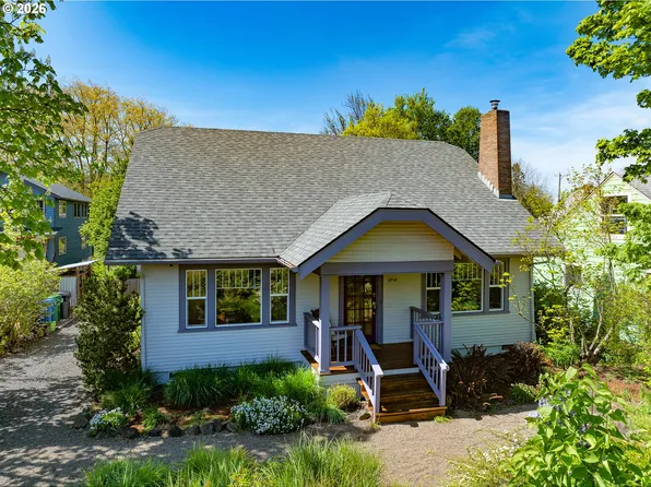 2718 Madison St, Eugene, OR 97405