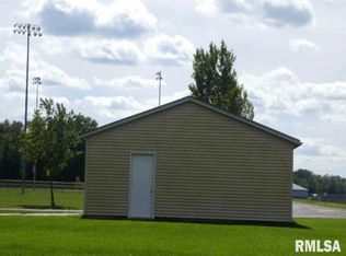 12th St, Fulton, IL 61252