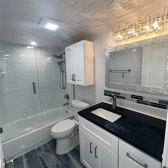 7625 Sun Island Dr S #108 — Photo 18