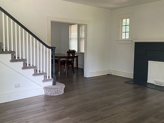 Spacious front room