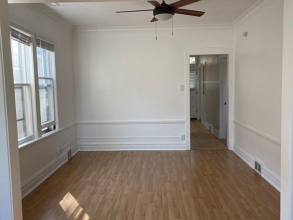 3rd image of 5755 W Gunnison St #2