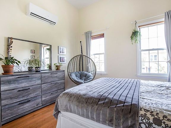 5th image of 31-15 41st St #2