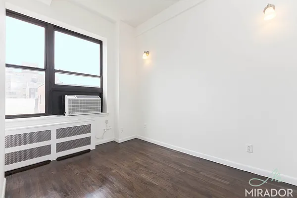 Rented by Mirador Real Estate | media 3