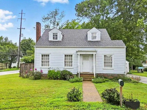 2033 Jordan Ave NW, Cleveland, TN 37311