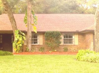 220 Rio Pinar Dr, Ormond Beach, FL 32174