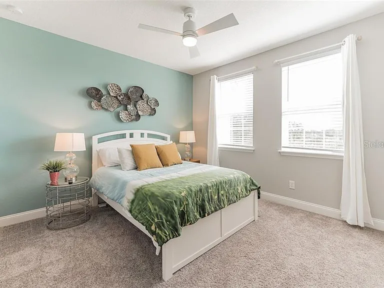 490 Captiva Dr — Photo 14