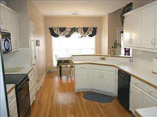 2nd image of 2561 River Run Dr