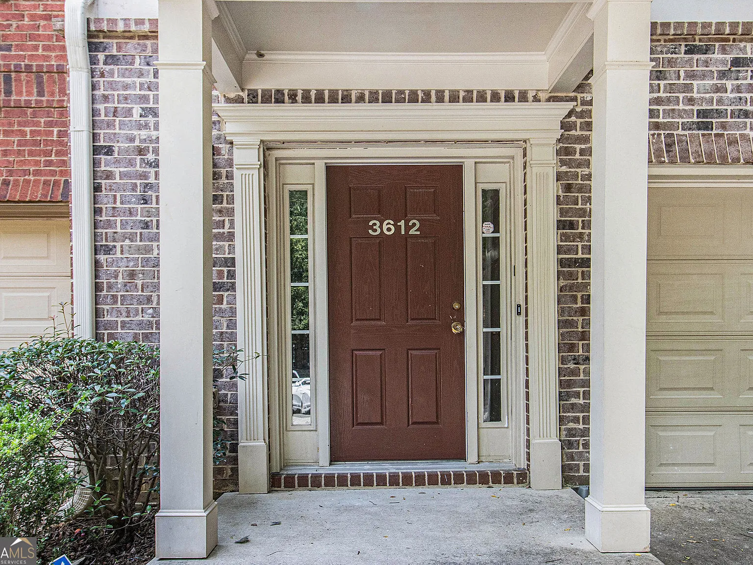 4 bed, 3.5 bath, 2024 sqft, $2,400 — Photo 4