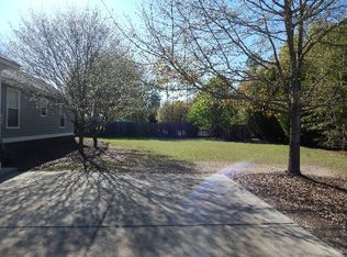 116 Long Pine Dr, Leesburg, GA 31763