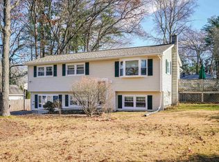 49 Pershing St, Manchester, NH 03102